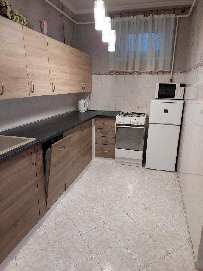 Апартаменты Almos Vendeghaz Хайдусобосло Экстерьер фото